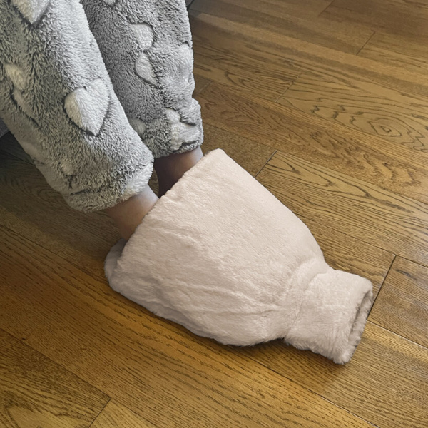 Luxury foot hot water bottle and cover in plush faux fur Thumbnail